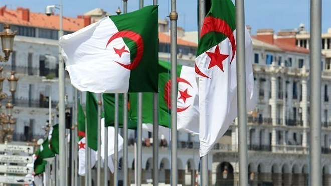 الجزائر: البرلمان يناقش مشروع قانون يعزز المراقبة على الإعلام