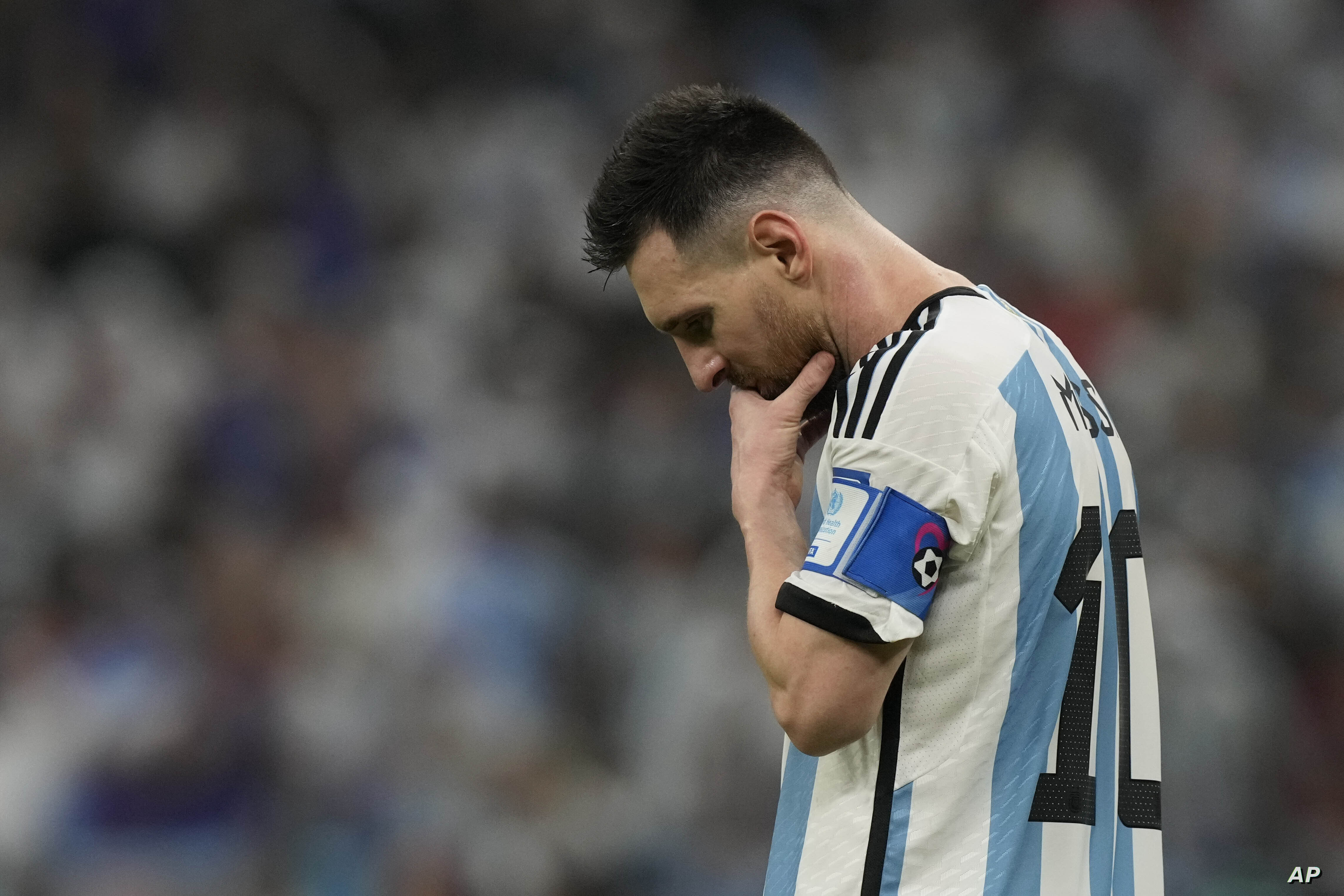 الهلال السعودي يجهز عرضا بـ300 مليون دولار لضم ميسي