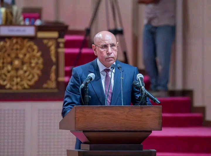 في مقابلة مع "ذا صنداي تايمز".. غزواني يستبعد استضافة قاعدة أمريكية ويرفض تصنيف "فاغنر"