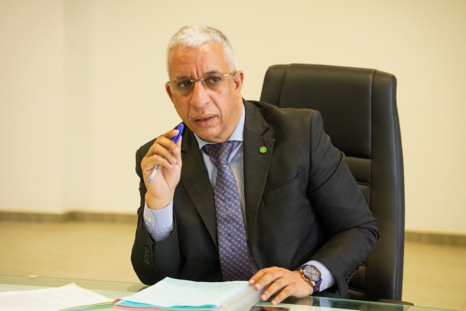 نواكشوط : ولد داهي يوصي بحل مشكلة مستحقات المستشفيات