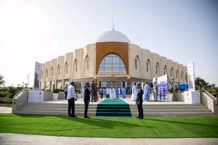 نواكشوط: إطلاق اسم الرئيس الأسبق المختار ولد داداه على قصر المؤتمرات القديم