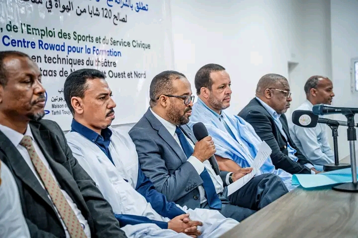 نواكشوط: إطلاق دورات تكوينية في مجال تقنيات المسرح لصالح 120 شابا