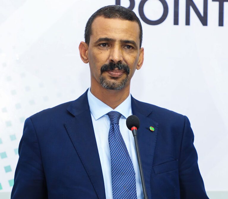 الحكومة: تراجع استهلاك الوقود 34% بفضل تقييد التنقل الليلي