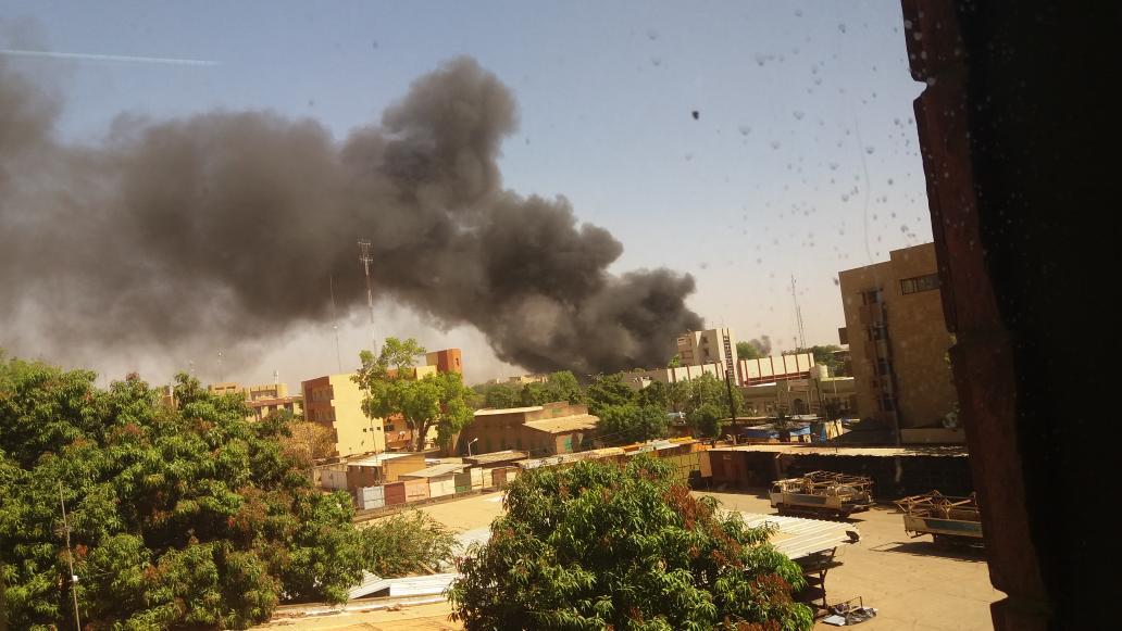 بوركينا فاسو: اندلاع حريق في السفارة الفرنسية بواغادوغو