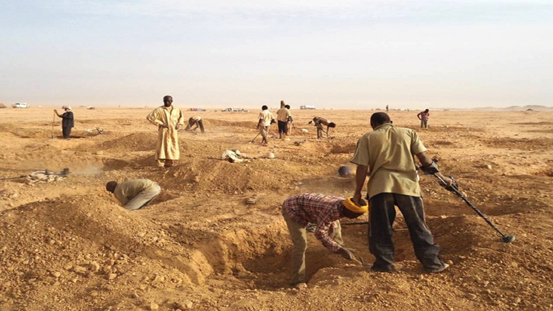 وزارة البترول: تم اخلاء مناطق  الغيشه اتميميشات من المنقبين حفاظا على سمعة البلاد