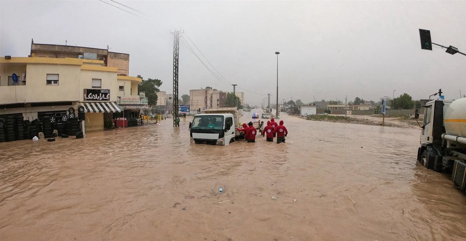 الخارجية الموريتانية تعزي في ضحايا الفيضانات في ليبيا
