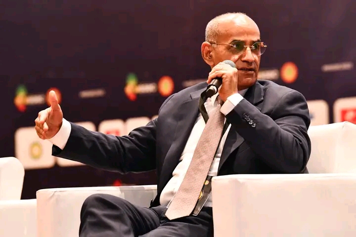 ولد اشروقه: موريتانيا تتوفر على 4000 جيغاوات من الطاقة الهوائية والشمسية غير مستغلة