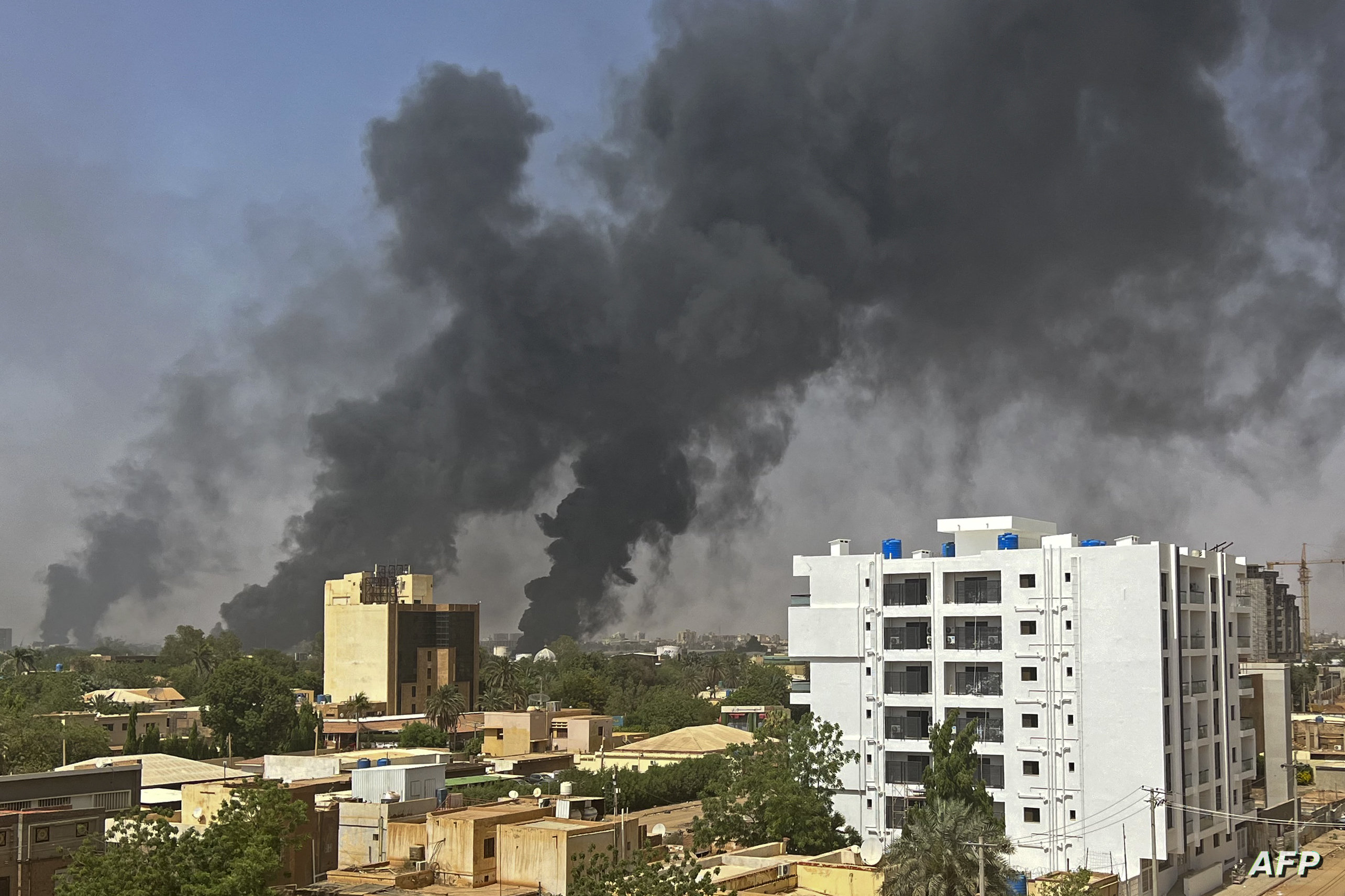 منظمة أطباء بلا حدود تعلن مقتل 11 مدنيا في قصف بأحياء في الخرطوم