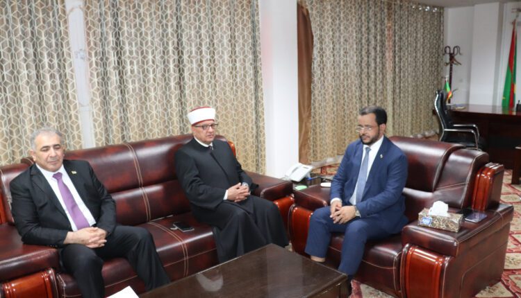 نواكشوط: مباحثات موريتانية فلسطينية في مجال الشؤون الإسلامية