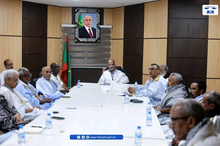 أحزاب الأغلبية تعلن سعيها لترشيح ولد الغزواني لمأمورية ثانية