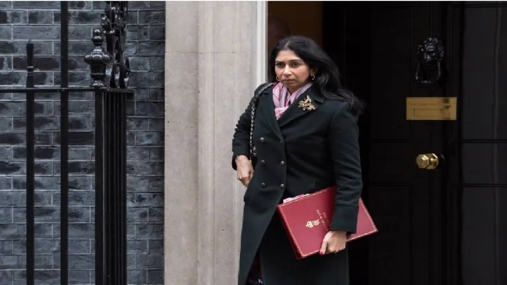 بريطانيا.. الإعلان عن إقالة وزيرة الداخلية سويلا بريفرمان