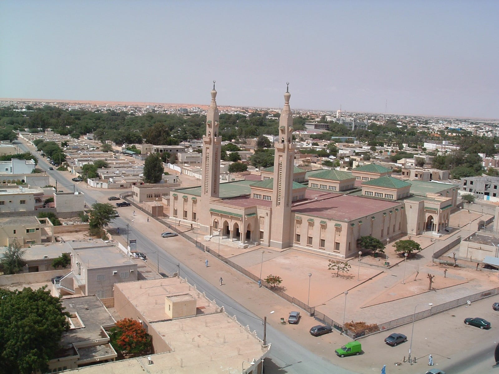 شركة "أرما" تطلق حملة لتنظيف المساجد في نواكشوط