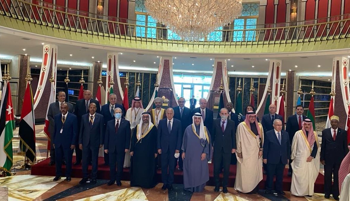 موريتانيا تشارك في اجتماع وزراء الخارجية العرب بالكويت