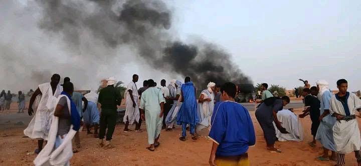 وزارة الداخلية تقدم التعازي في ضحايا حادث السير الذي وقع على طريق الأمل وخلف 5 قتلى