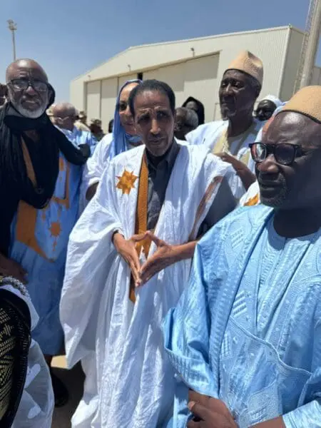 قادة سياسيون يسقبلون جثمان بابكر موسى ومؤسسة المعارضة تصف رحيله بالمصاب الأليم