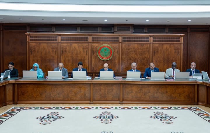 تعيين رؤساء مجالس إدارة لثلاث مؤسسات حكومية