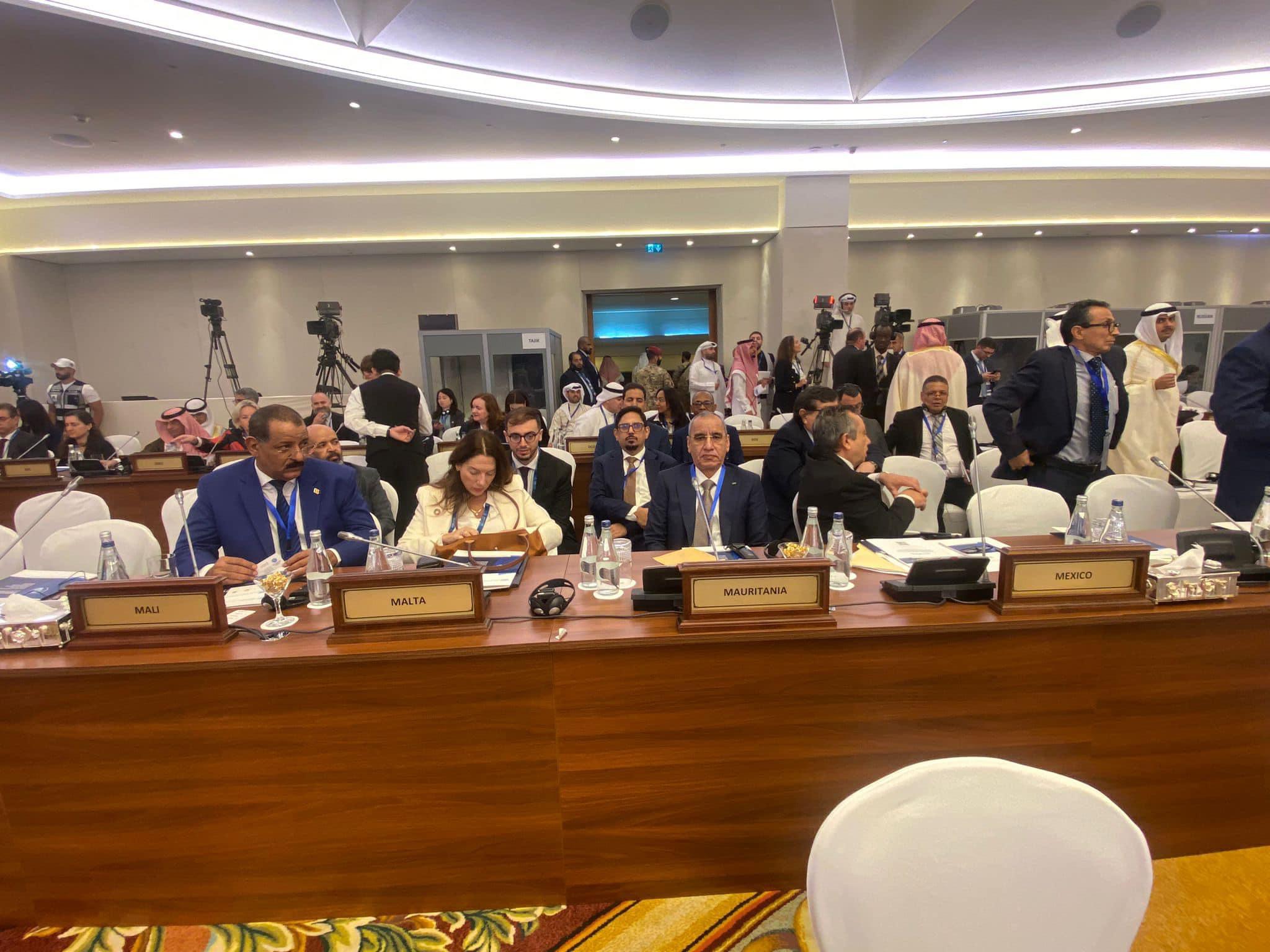 وزير الداخلية: موريتانيا شكلت استثناءً في منطقة الساحل من خلال اعتمادها على الأمنِ والتنمية