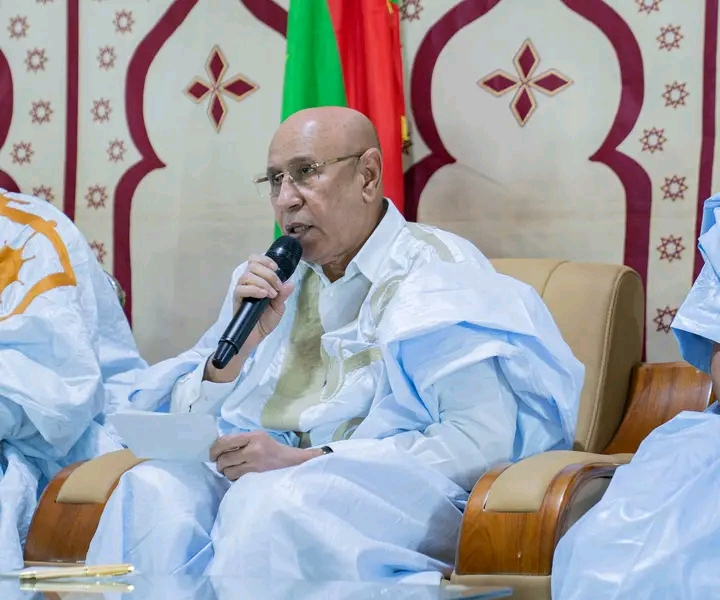 ولد الغزواني يدعو الشباب إلى الانخراط في العمل بمجالي الزراعة والثروة الحيوانية