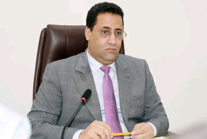 ولد أجاي: الحكومة ماضية في تعزيز اللامركزية