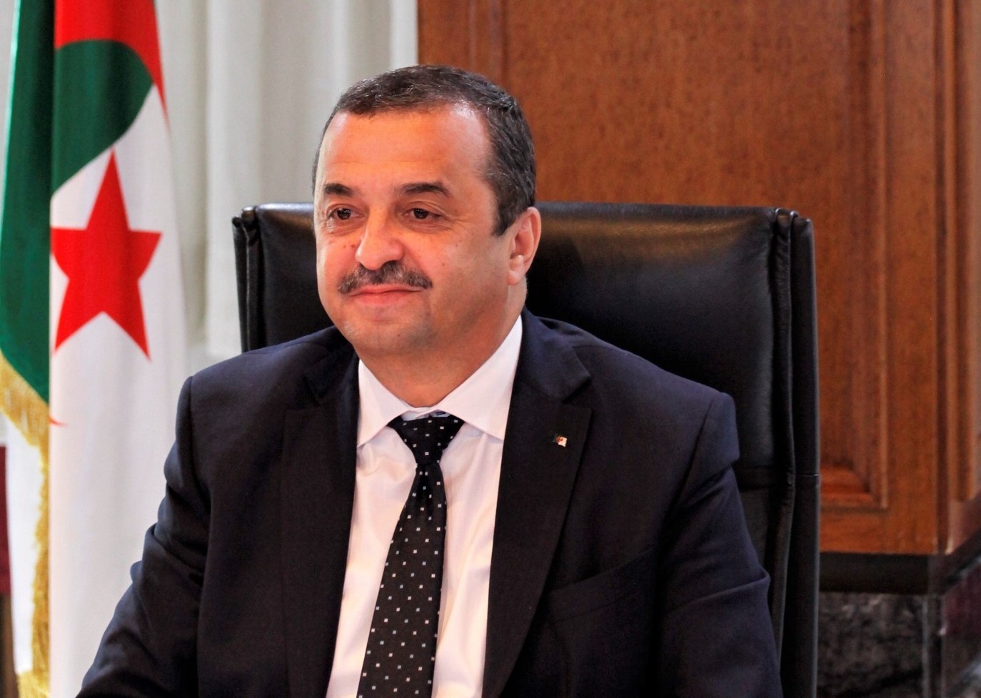 وزير الطاقة الجزائري يزور النيجر لتعزيز التعاون في مجال الطاقة