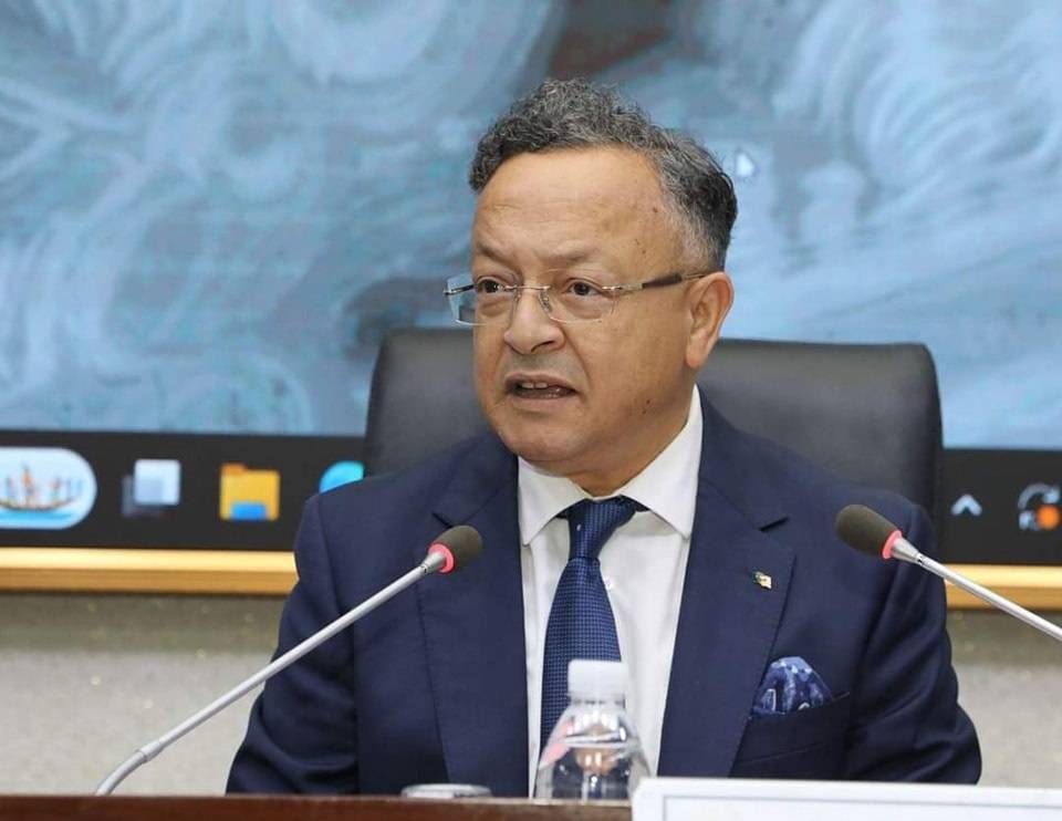 الجزائر: إلغاء قيود هجرة الأطباء إلى الخارج إثر إضراب طلاب الطب