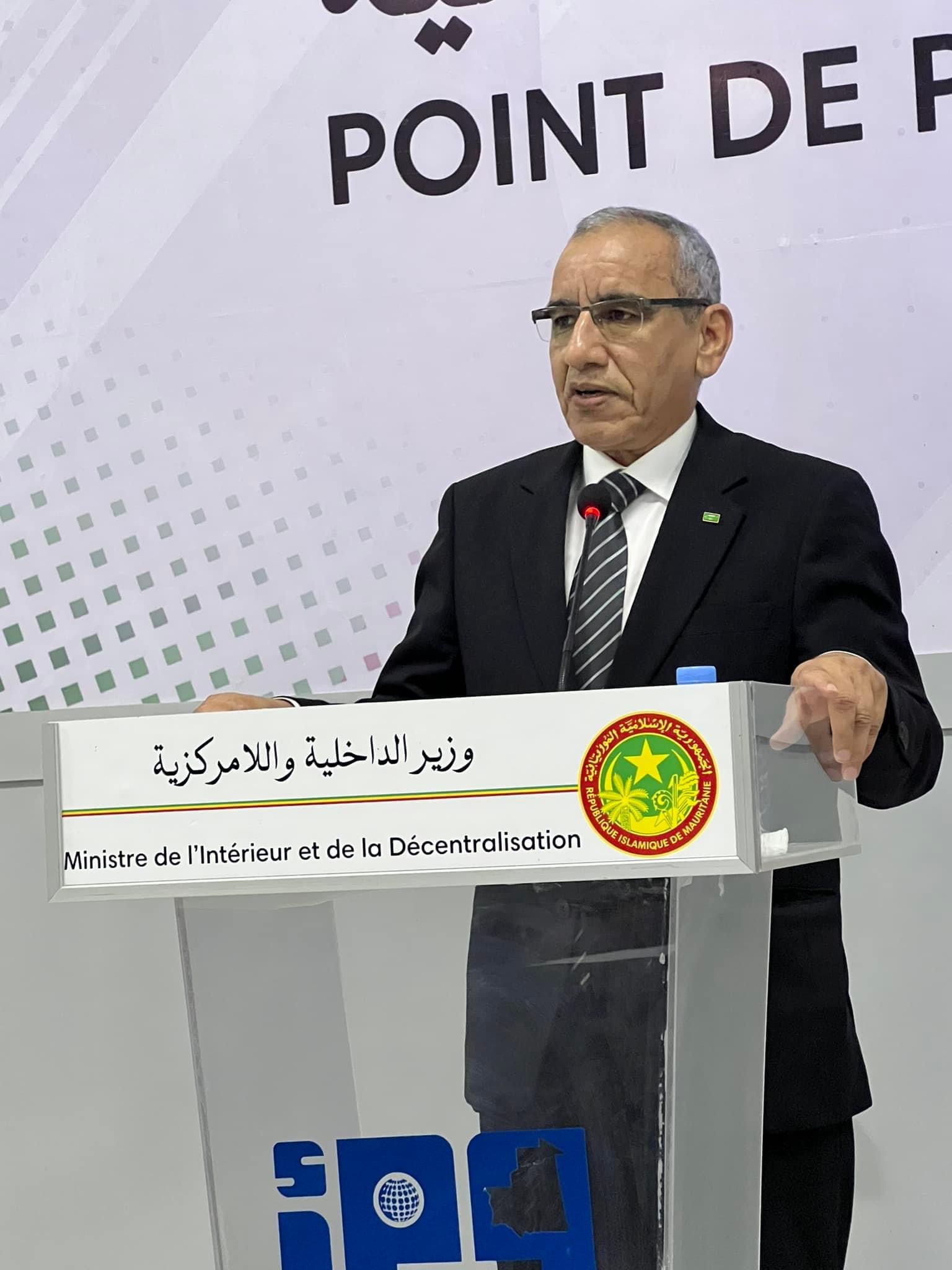 وزير الداخلية: تم توقيف عشرات الأجانب في الأحداث الأخيرة