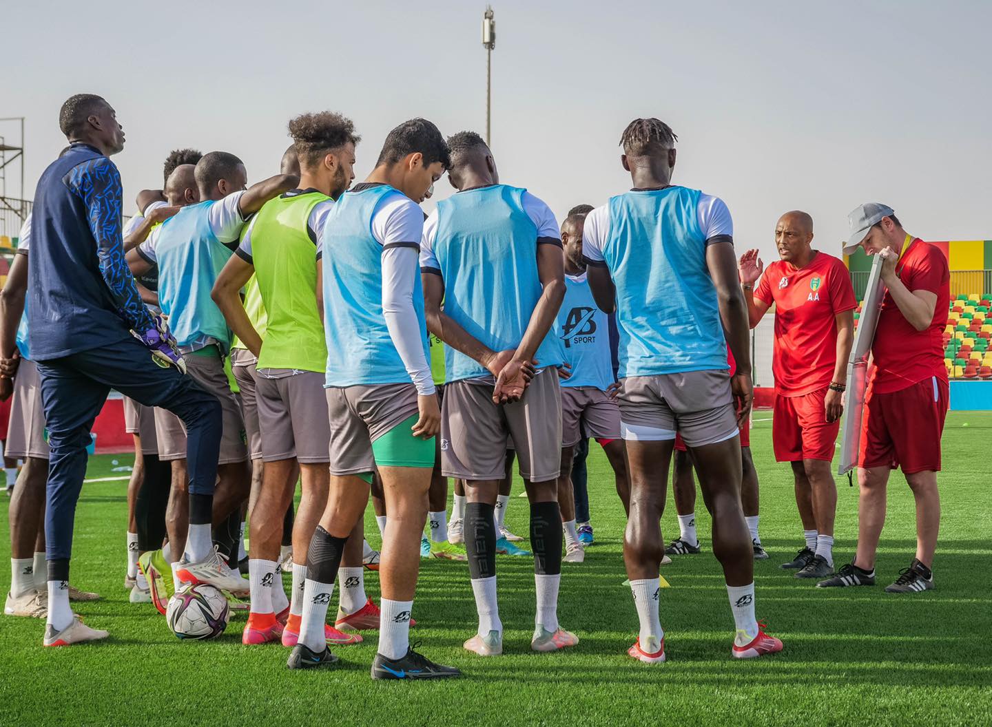 منتخب المرابطون يلعب أول مباراة بقيادة أمير عبدو