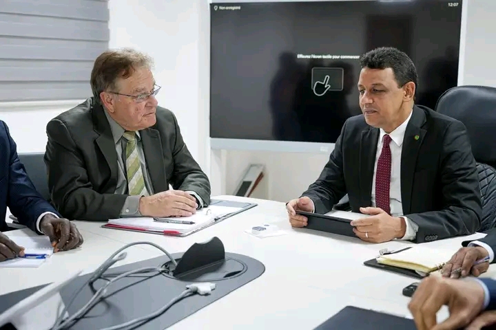 موريتانيا والولايات المتحدة تبحثان آفاق التعاون في مجال الأمن السيبراني