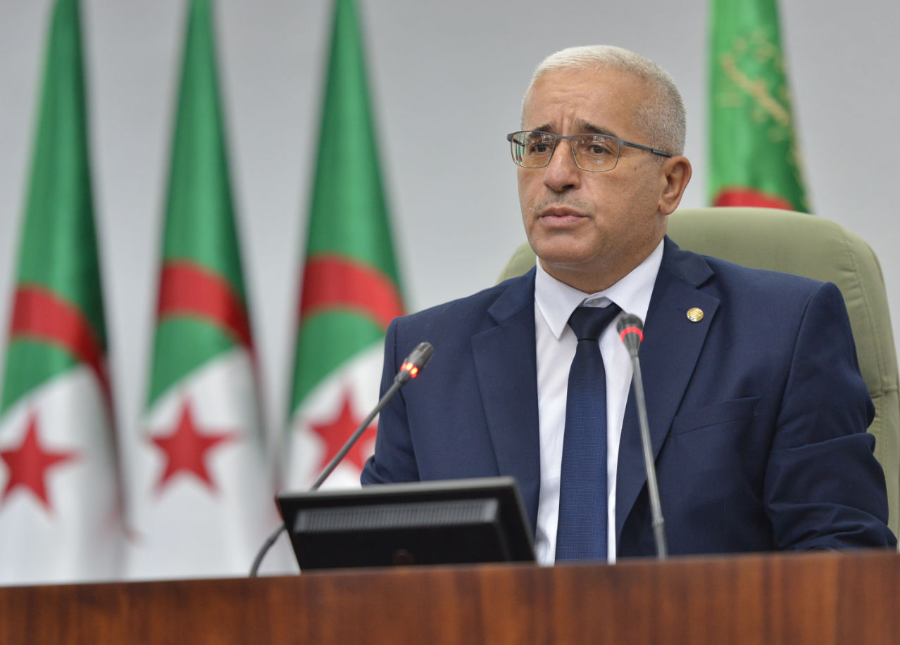 مسؤول جزائري: انخراط البرلمان الأوروبي في الدفاع عن صنصال "ممارسة مفضوحة"