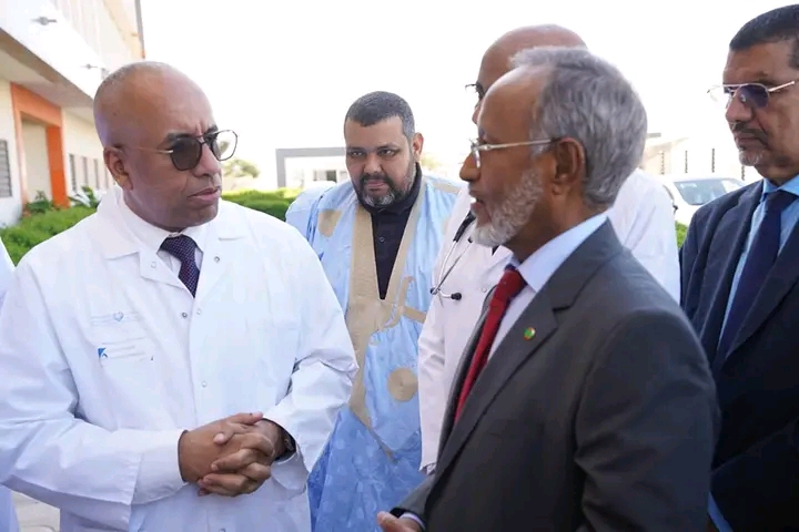 موريتانيا تشيد بجهود الفريق الطبي الجزائري المشرف على عمليات زرع الكلى بنواكشوط