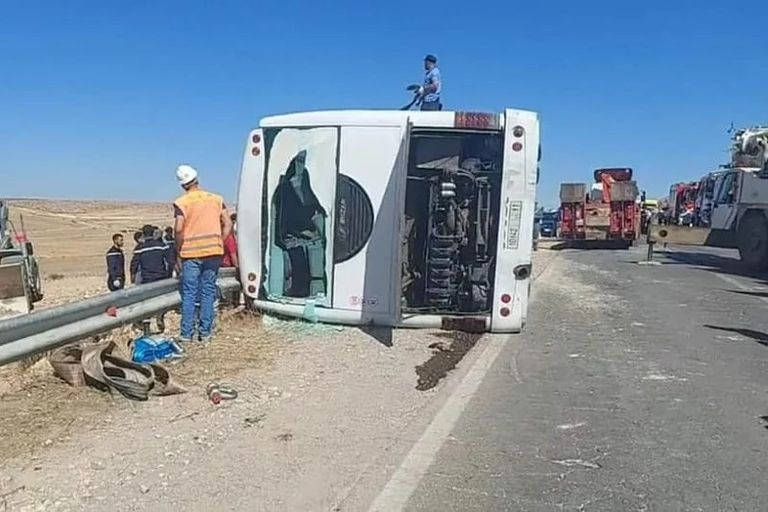 المغرب : 5 قتلى وإصابة 27 إثر حادث مروري