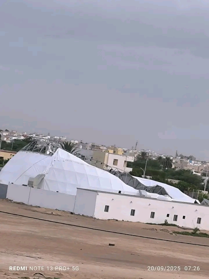 بعد سقوط قبته.. وزير الثقافة يعاين معرض السيرة النبوية بنواكشوط