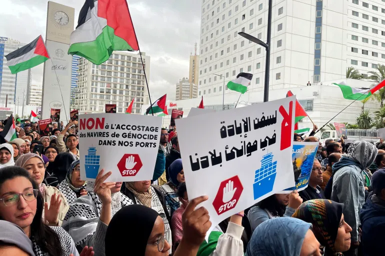 احتجاجات في مدن مغربية ضد رسو سفينة متجهة لإسرائيل