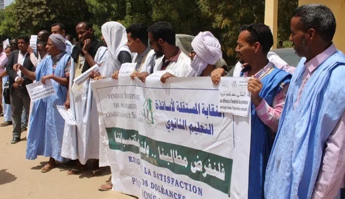 علاوة البعد.. عنوان أزمة جديدة بين وزارة التهذيب ونقابات التعليم الأساسي والثانوي
