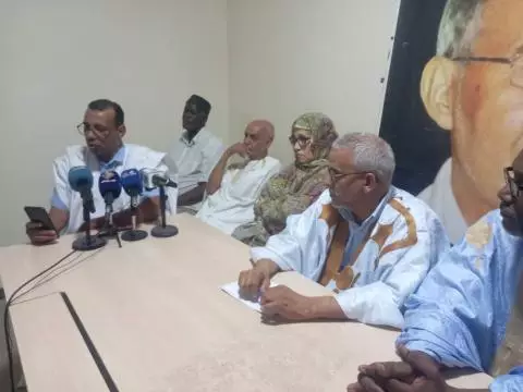 التكتل: رمزية الرئيس أحمد داداه ليست قابلة للمتاجرة