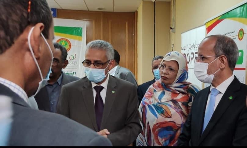 مفوضية تآزر تبرم اتفاقية لتنفيذ برنامج التغذية المدرسية