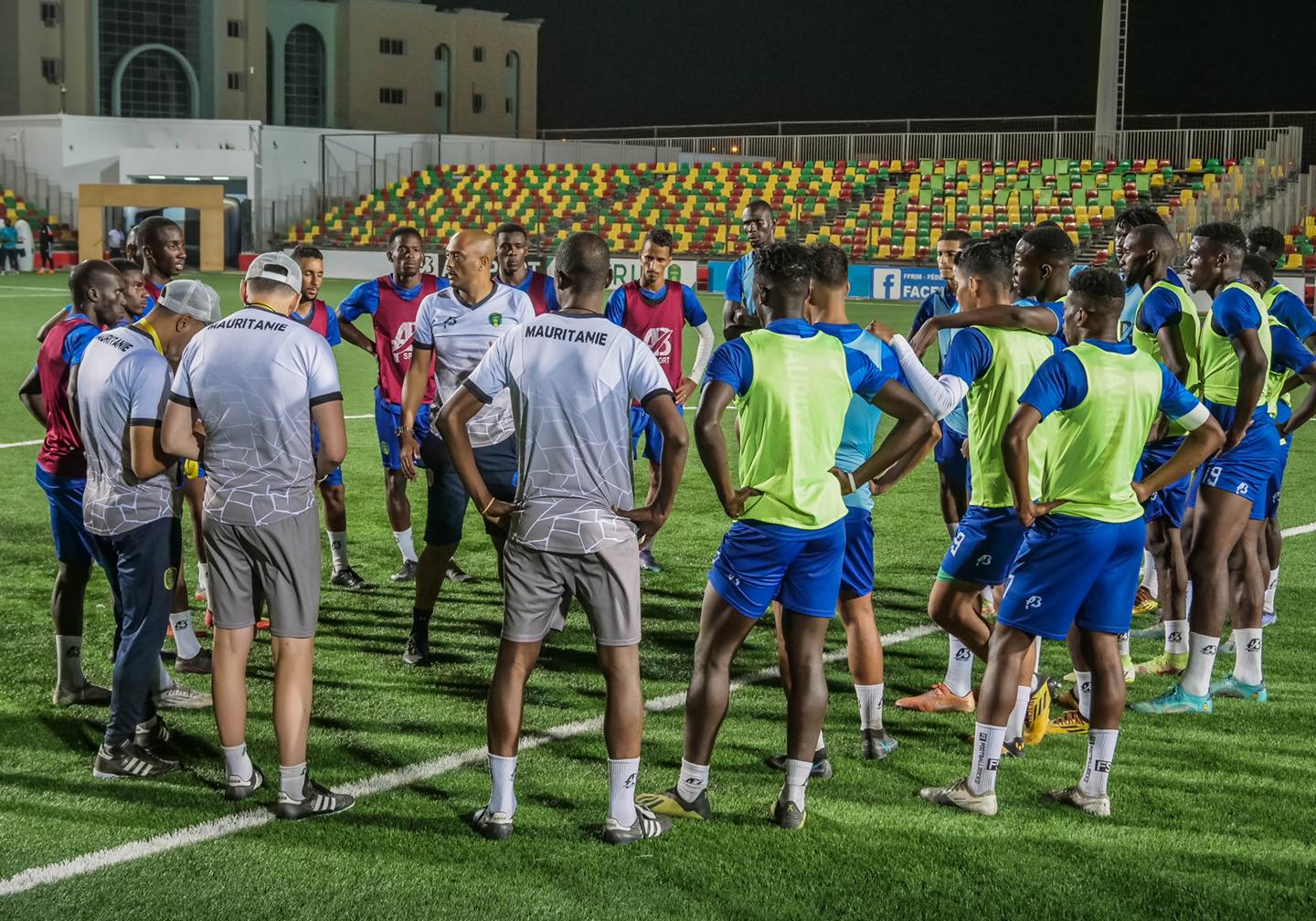المنتخب الوطني يبدأ استعداداته لمواجهة نظيره السوداني