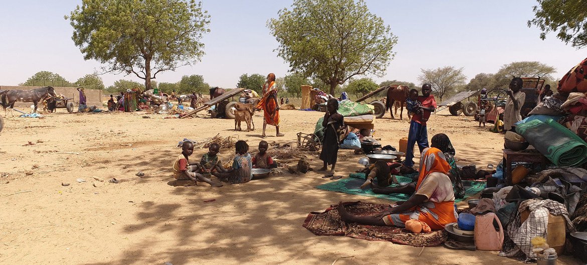 السودان: نزوح أكثر من 20 ألف شخص إلى تشاد