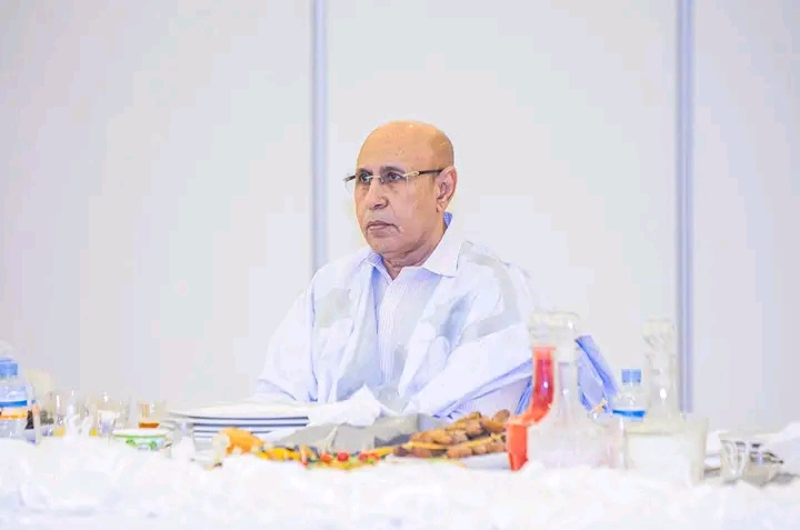 ولد الغزواني: سعيد بنجاح مبادرة ولوج أبناء أسر السجل الاجتماعي لإعداديات وثانويات الامتياز