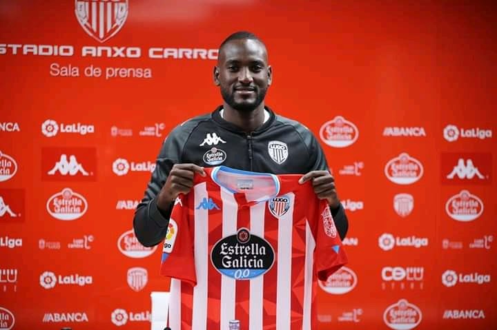 صانع ألعاب المنتخب الوطني يعود إلى لوغو الإسباني