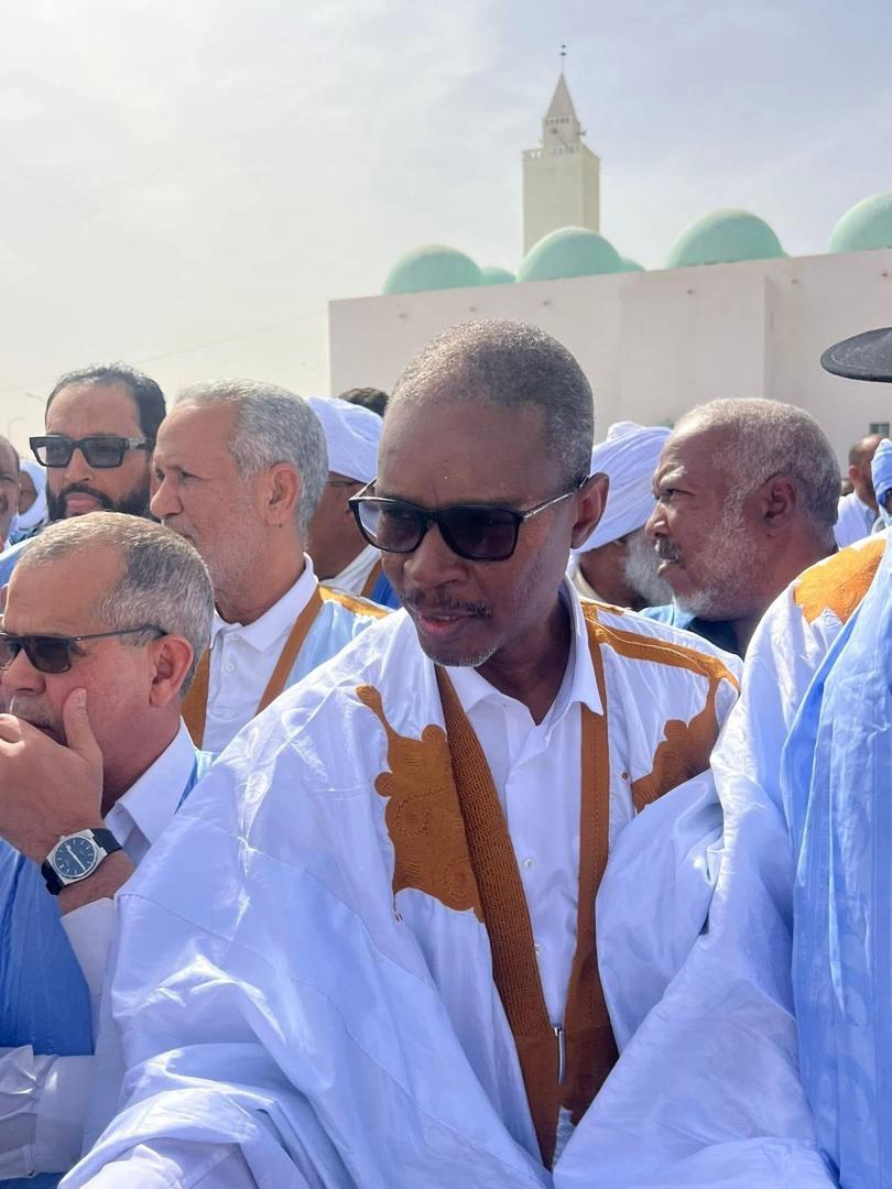 حزب الإنصاف الحاكم يعزي في والد الرئيس السابق محمد ولد عبد العزيز