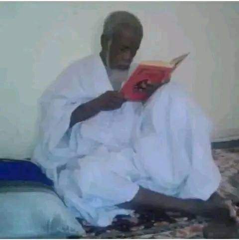 مالي: الإعلان عن رحيل العلامة الشيخ الباب ولد أحمد سيلوم