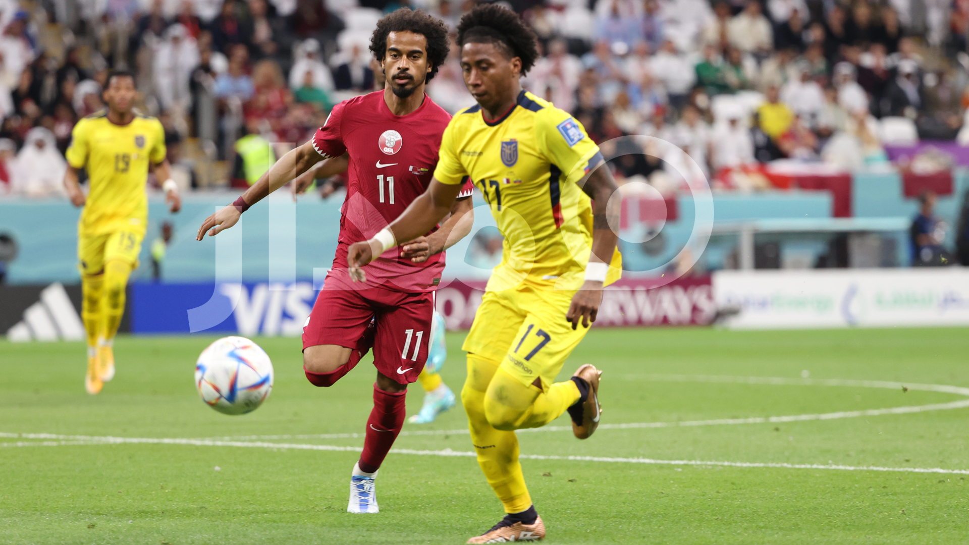 كأس العالم: المنتخب الإكوادوري يفوز على نظيره القطري في أولى مباريات البطولة