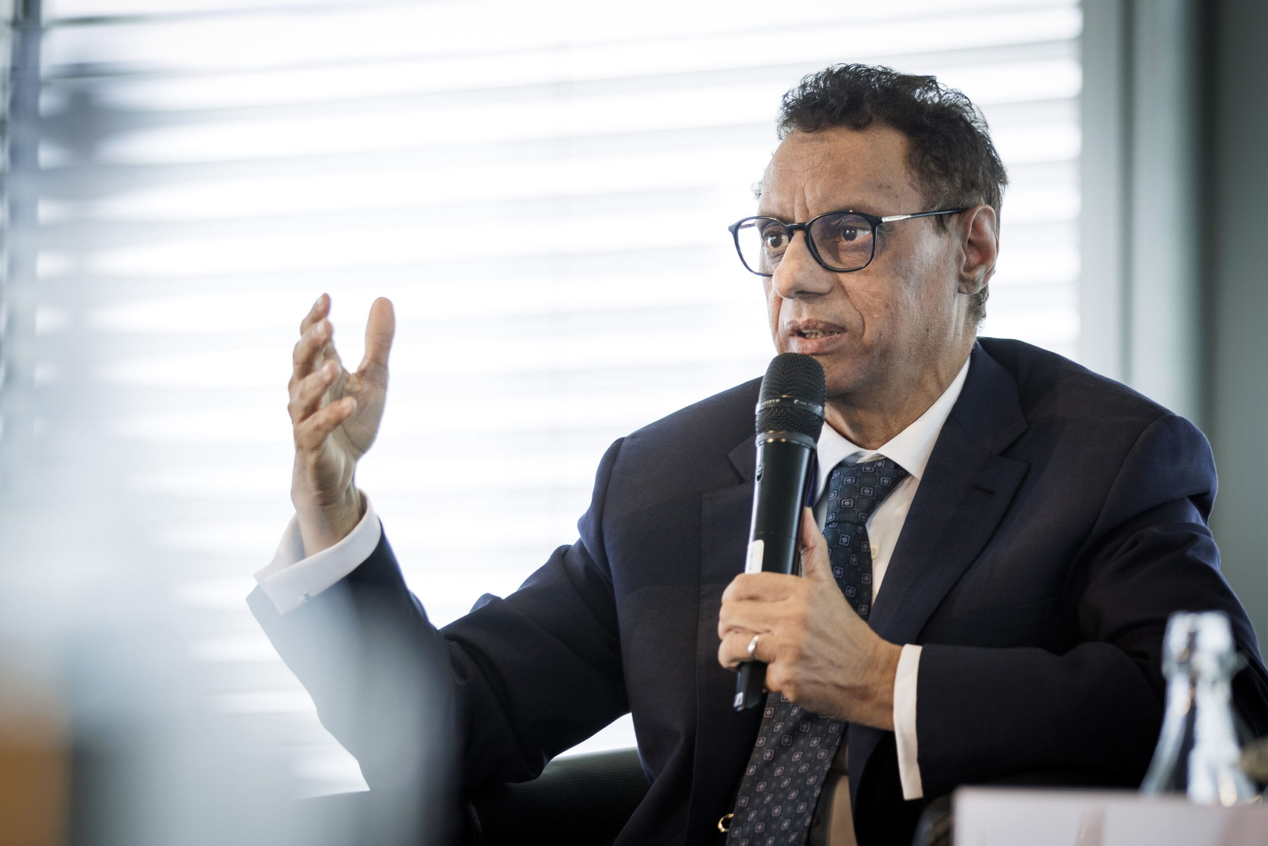 وزير البترول يشارك في أعمال المؤتمر الثامن للوكالة الدولية للطاقة الذرية