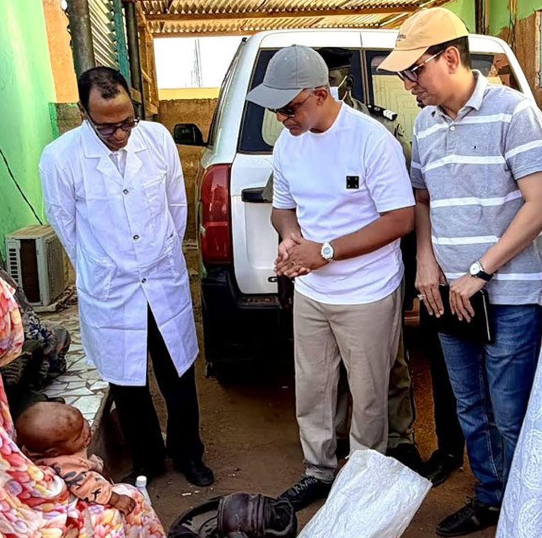 آمرج: وزير الصحة يتفقد المركز الصحي ومشروع المركز الجديد الذي يجري بناؤه بالمدينة