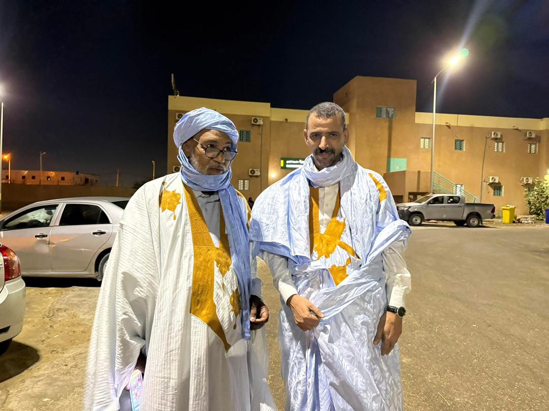 وزير الثقافة يزور الصحفي محمد عبدالله بزيد بعد تعرضه لوعكة صحية