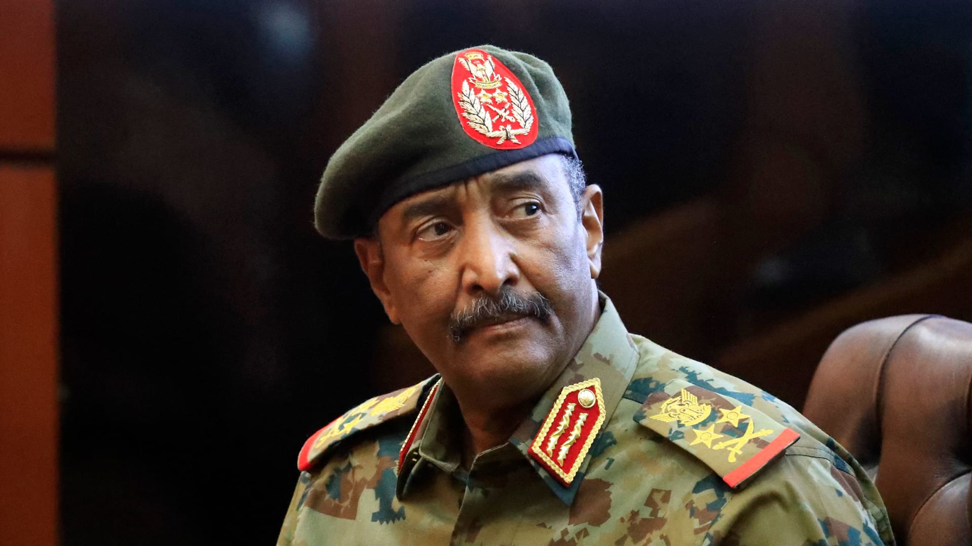 البرهان: السودان يتعرض لاستعمار جديد