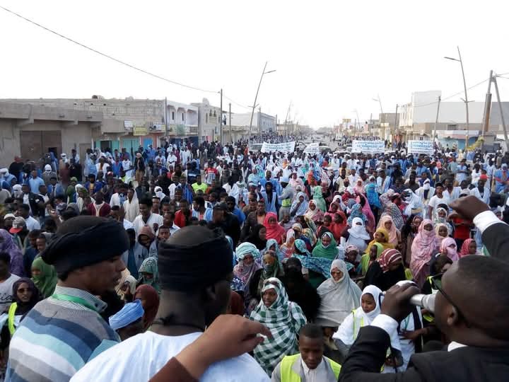 ميثاق الحراطين يعلن منع مسيرته ويعقد مؤتمرا صحفيا غدا