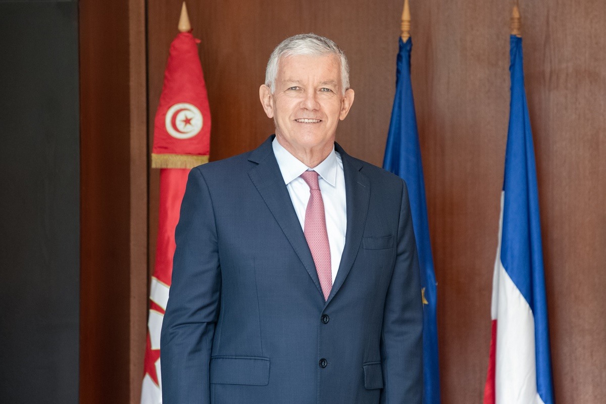 السفير الفرنسي بتونس : فرنسا مستعدة لتقديم تمويلات لتونس مقابل اتفاق النقد الدولي