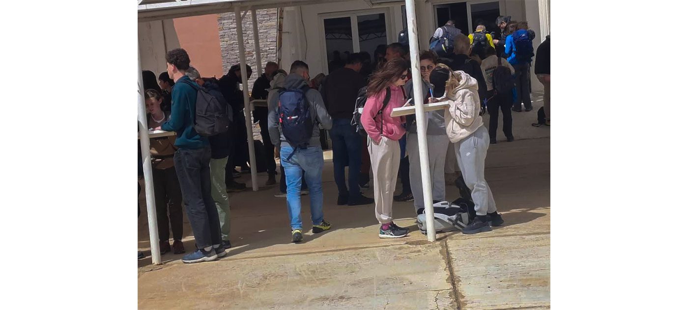 على متنها 148 سائحا.. وصول الرحلة السياحية التاسعة إلى أطار